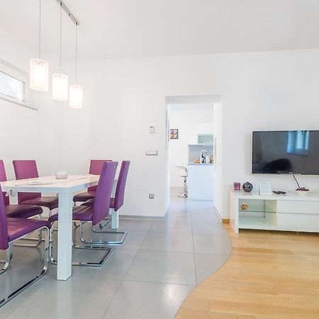Fine Apartment Janeza Pavla Ljubljana Eksteriør bilde