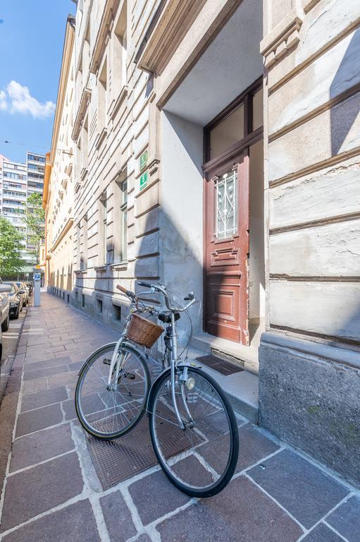 Fine Apartment Janeza Pavla Ljubljana Eksteriør bilde